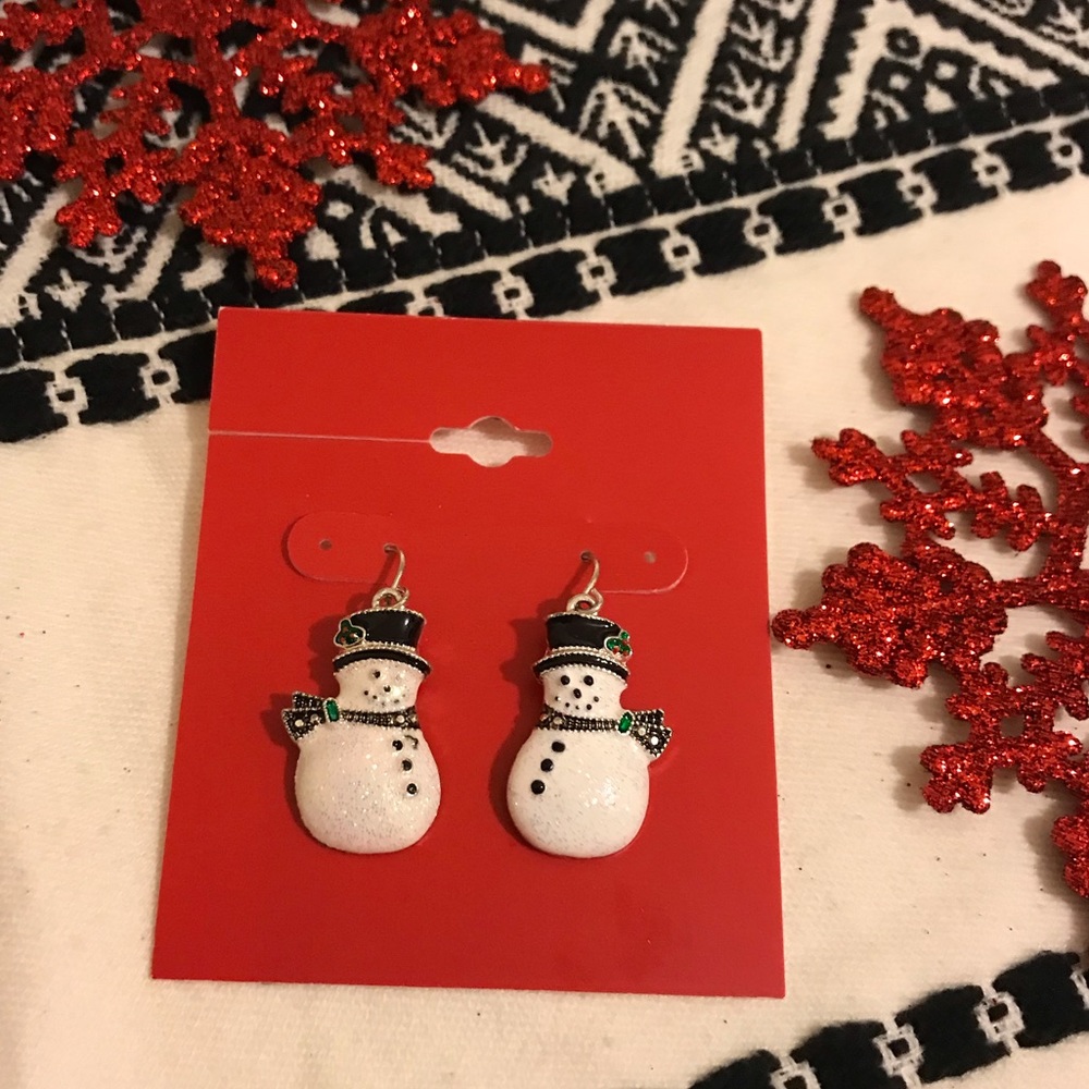 Frosty the Snowman Christmas Dangle Earrings